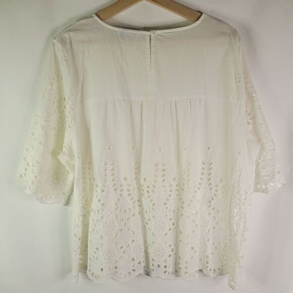 Gallery Ivory White Lace Top - Picture 7 of 12